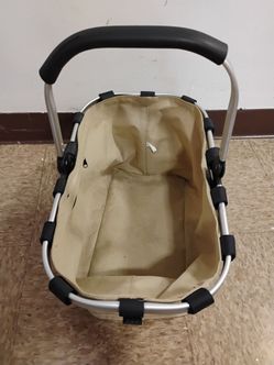 Collapsible Aluminum Frame Picnic Basket