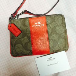 Coach wristlet