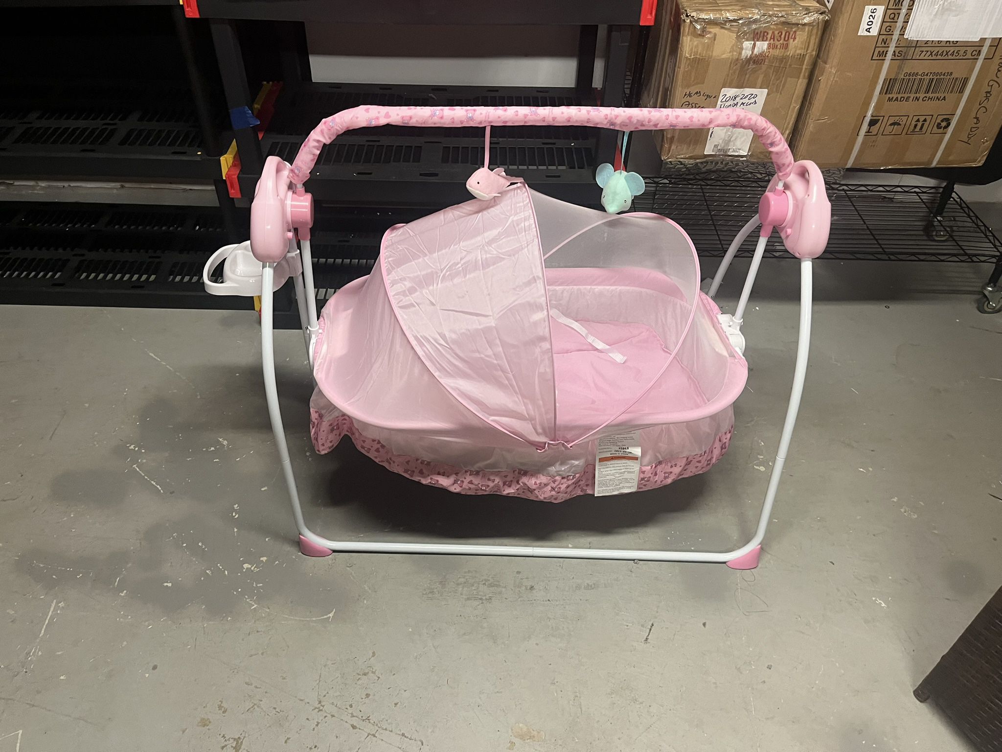 Used Baby Cradle with Remote, (doesn’t Rock) Khaki / Pink / Blue Automatic Baby Swing for 0-18 Months Infants