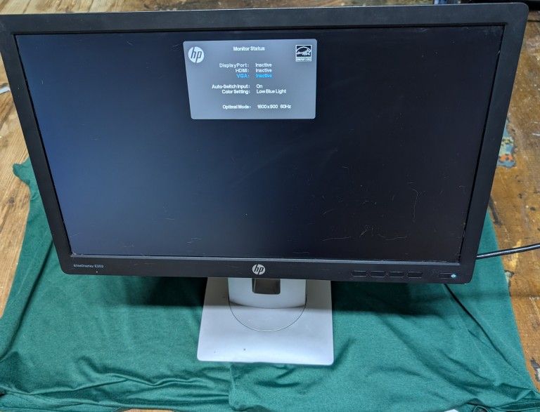 HP Elite 20" Monitor, Adjustable Height, Works Great!