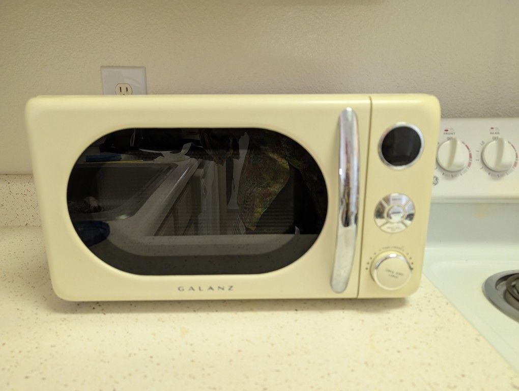 Used Retro Galanz Microwave