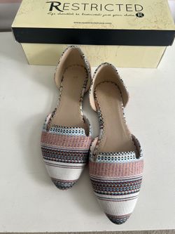 Women’s Flats