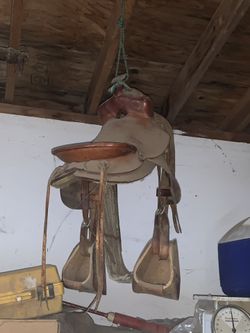 💕❤️👢saddle. 💕 EXCELLENT CONDITION