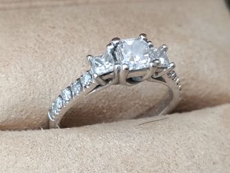 Princess cut GIA certified diamond engagement ring