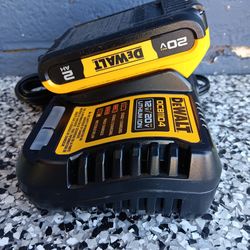 BATTERY AND CHARGER DEWALT