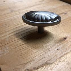 New Kitchen Cabinate Hardware.  25 Pieces