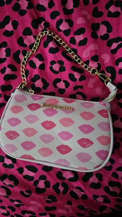 Juicy couture wristlet