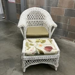GORGEOUS Vintage Rattan & Wicker Chair and Ottoman! WOODARD!