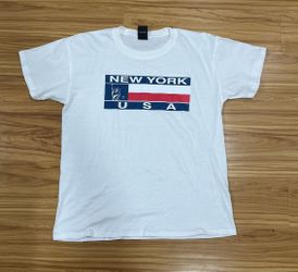 New York t-shirts size S