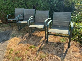 4 Lawn/Deck Chairs - Sturdy Metal Outdoor - Sackable