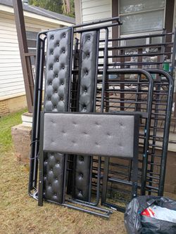 Bed bundle for family that's starting over
