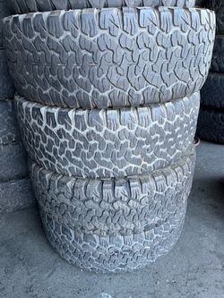 Vendo 35/12.50/R18 las 4 llantas por $200