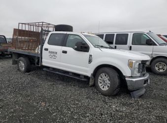 2019 Ford F350 Super Duty Flatbed Truck Crewcab  