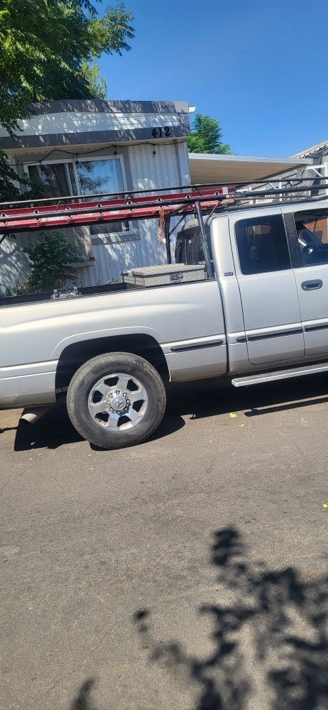 ladder rack