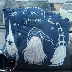 NFL Football Dallas Cowboys Gnome Pillow Soft Plush Brand New With Tags