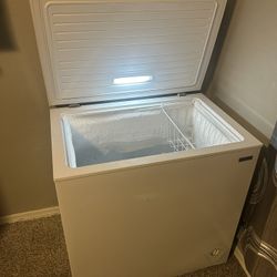 Best Seller 7.0 cu. ft. Chest Freezer with LED Light 