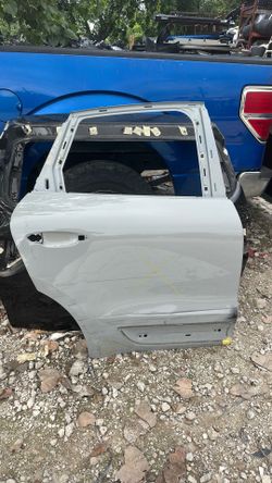 2015 - 2022 PORSCHE MACAN RIGHT REAR PASSENGER SIDE DOOR OEM