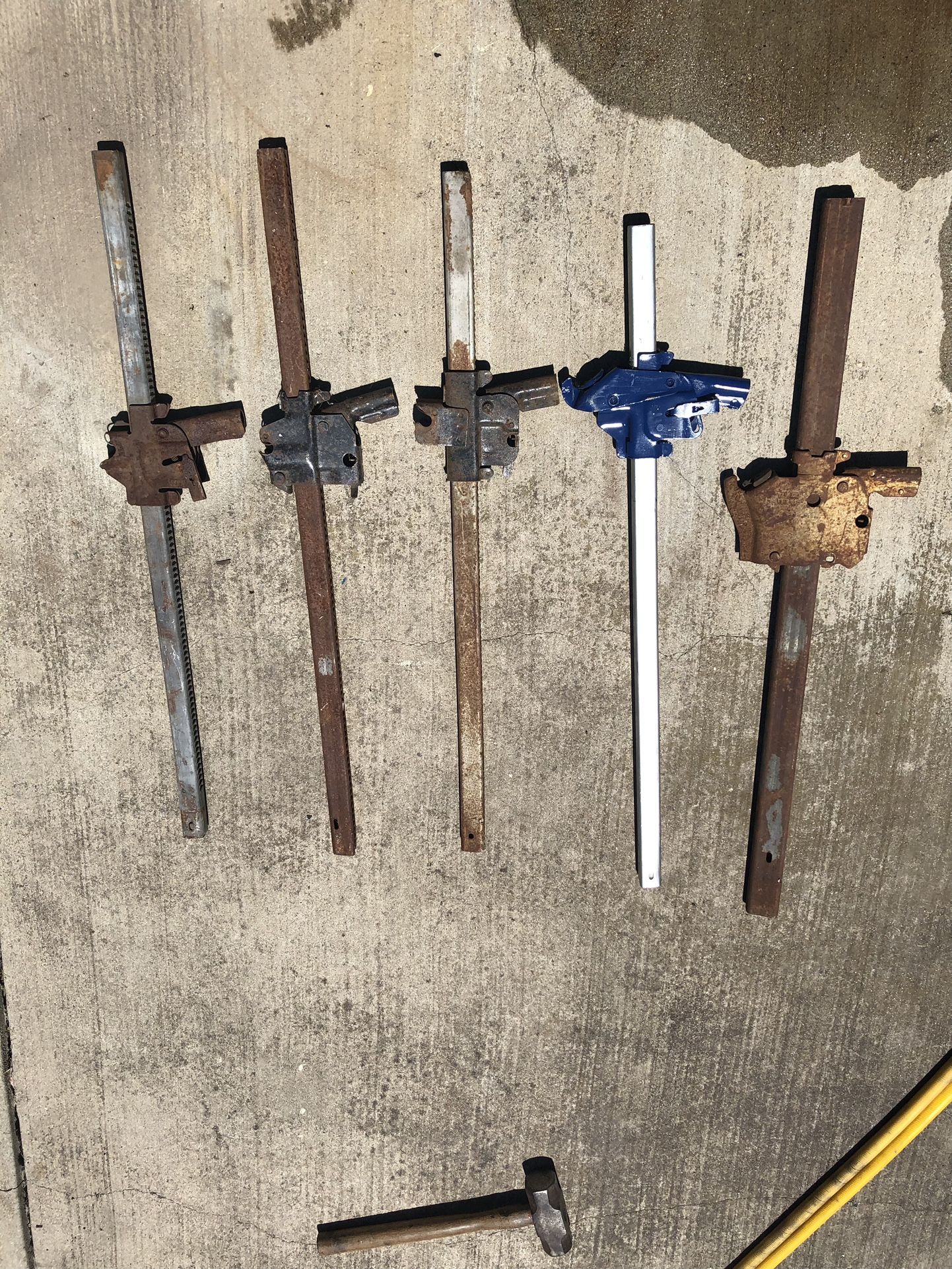 (5) GM 19 60s 19 70s GM Car Jack