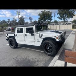 2000 Hummer H1