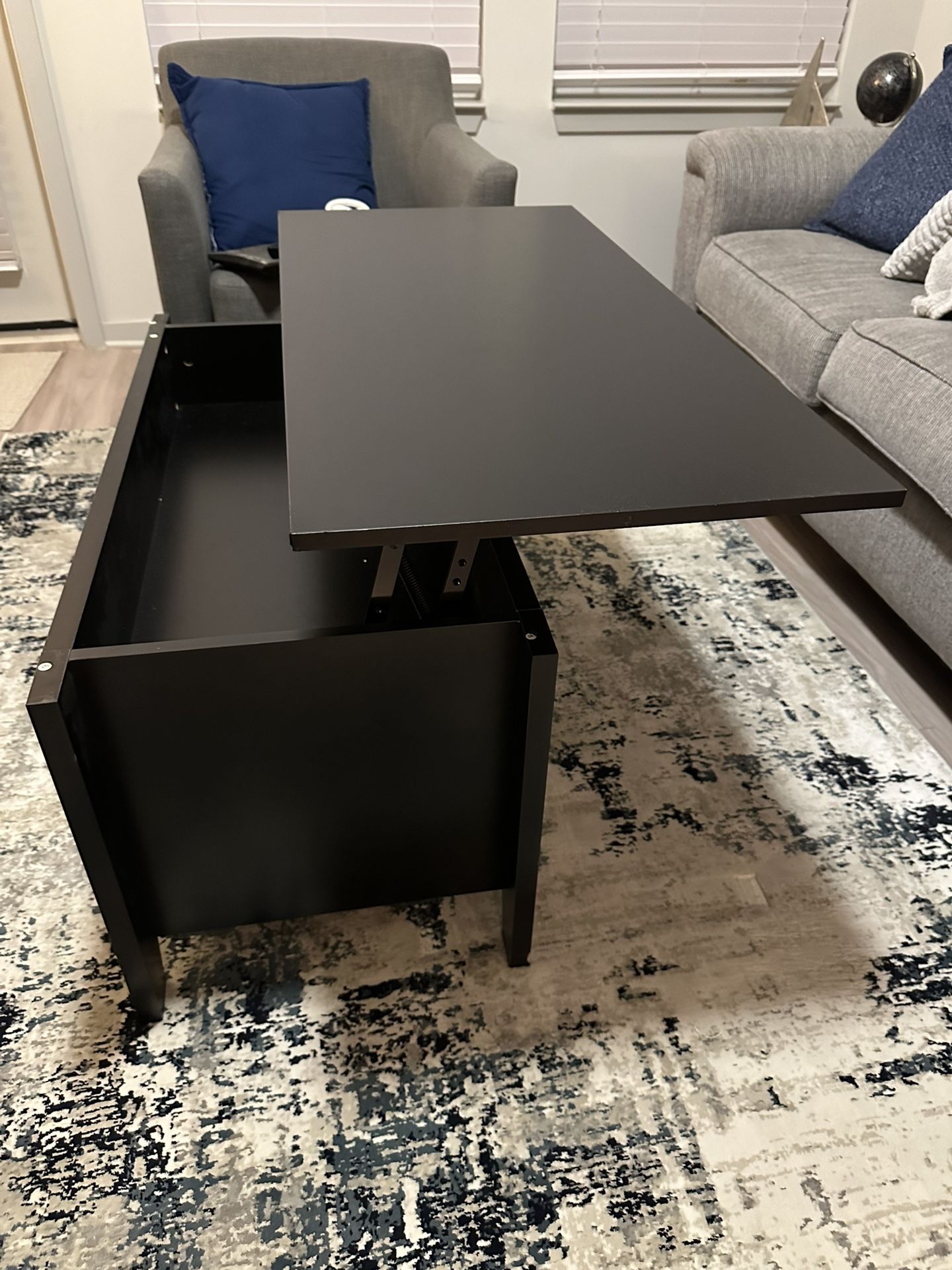 Lifting Coffee Table