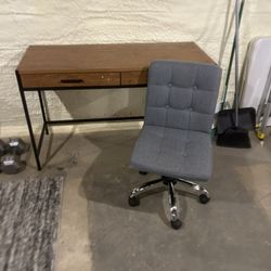 Desk/chair Combo