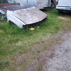 03-07 Chevy Front Clip 