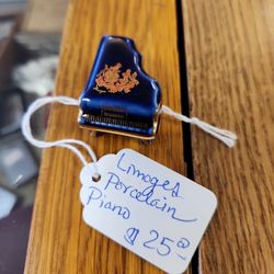 Limoges Table 3 Chairs, Piano, Pedestal Bowl