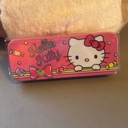 HELLO KITTY TIN PENCIL CASE
