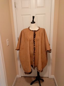 Suede poncho lined. LG,