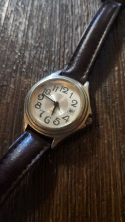 Classic Goldtone Watch