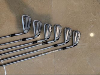 Cleveland 588 CB Forged Iron Set (5–PW) – Right Hand