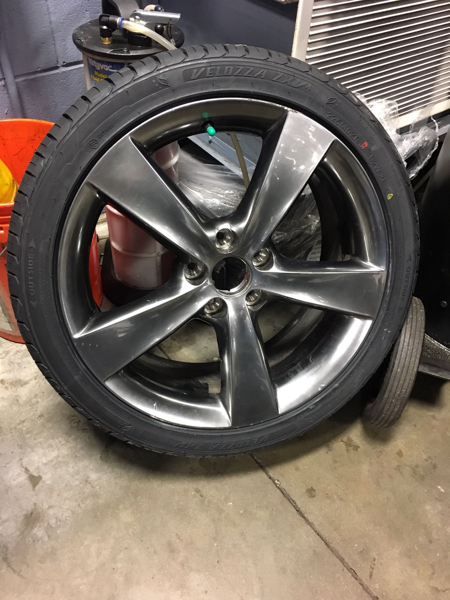 2015 Dodge Dart wheel and new tire