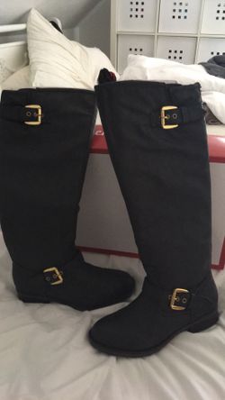 Black American Eagle boots, size 8.5