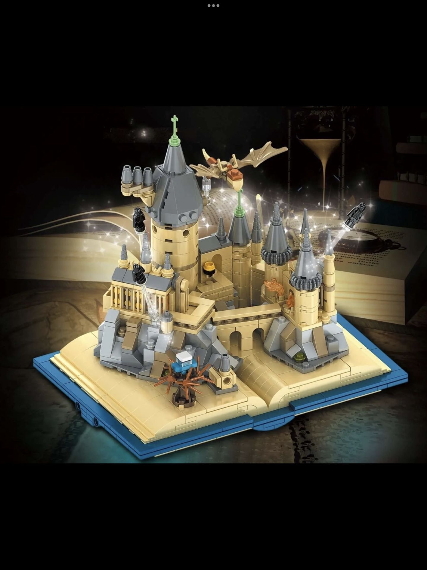 Magic Castle Building Block Set. 732 Pieces