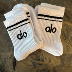 Alo Yoga Throwback Socks White