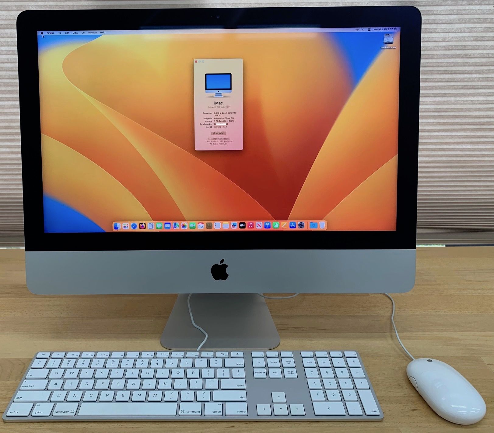 21.5" iMac 2017 series with 4K Retina screen.