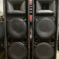 Concert Speakers 