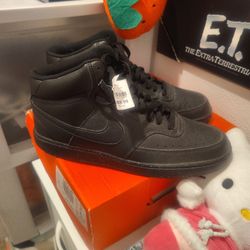 Men's Nike Size 12-black