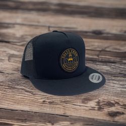 New Classic Salty Crew Trucker Hat