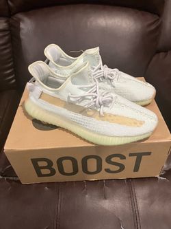 Adidas Yeezy Boost 350 V2 Hyperspace size 11.5