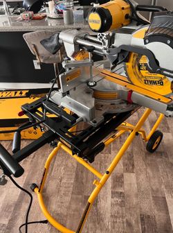 12’’ double Bevel Miter Saw and Stand
