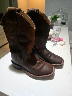 Boys cowboy boots size 13C