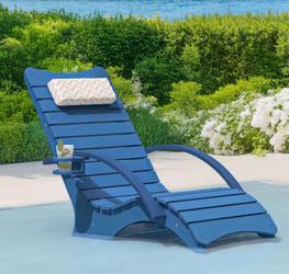 Blue HDPS shallow water in  pool lounge chair with cup holder
