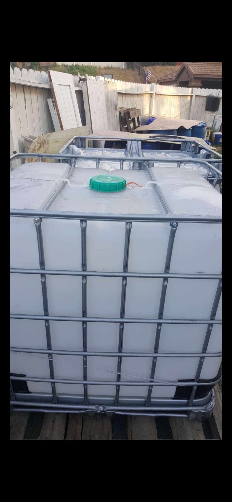 275 Gallon tote  plastic water tank $85 each