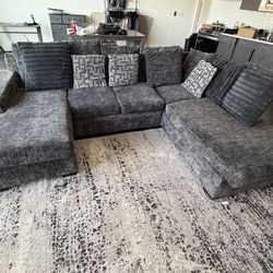 Modern Gray Sectional w/ Double Chaise