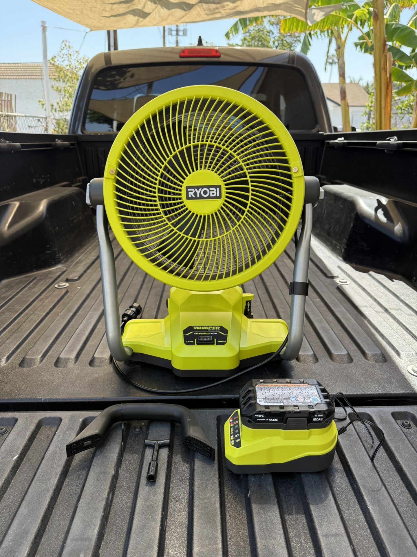 NEW RYOBI ONE+ 18V Cordless Hybrid WHISPER SERIES 12 in. Misting Air Cannon Fan w/ 1.5Ah Battery & Charger