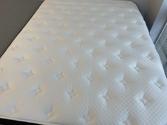 😍 Incredible Mattress Savings!