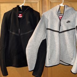 Nike Tech Fleece Zip Ups