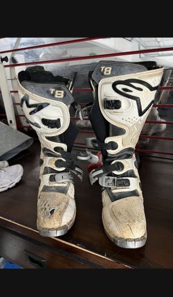Moto Boots