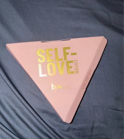 LYS Beauty Eyeshadow Palette